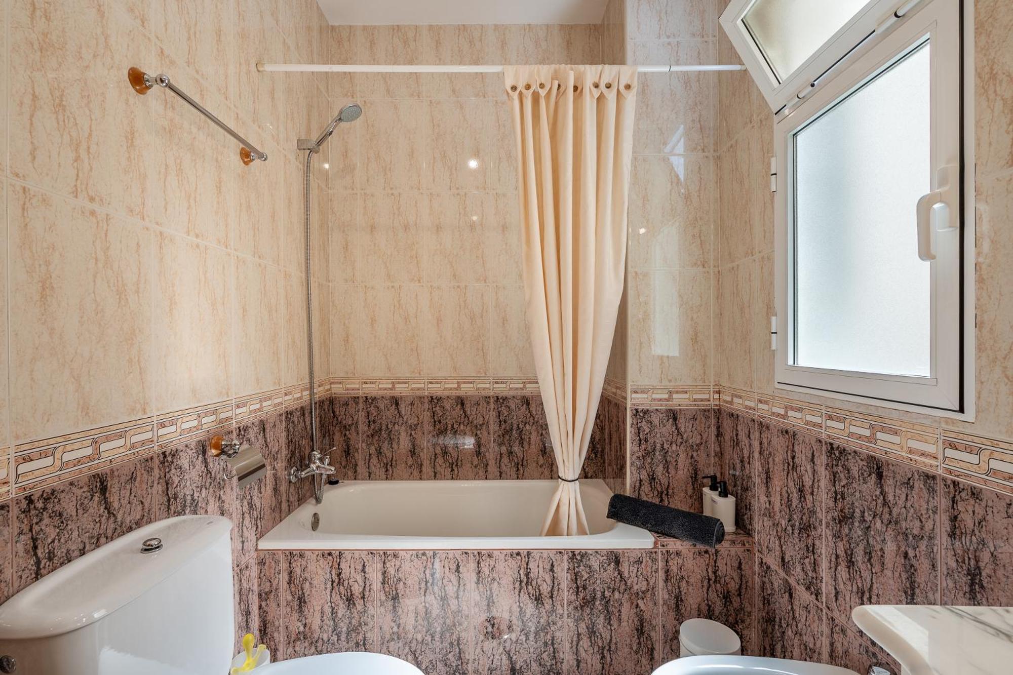 Apartament Amplio Apartamento En Gueejar Sierra Zewnętrze zdjęcie